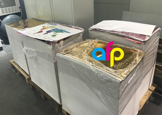 Baskı / Paketleme için 22 mikron PET Metalik Mat Laminasyon Filmi